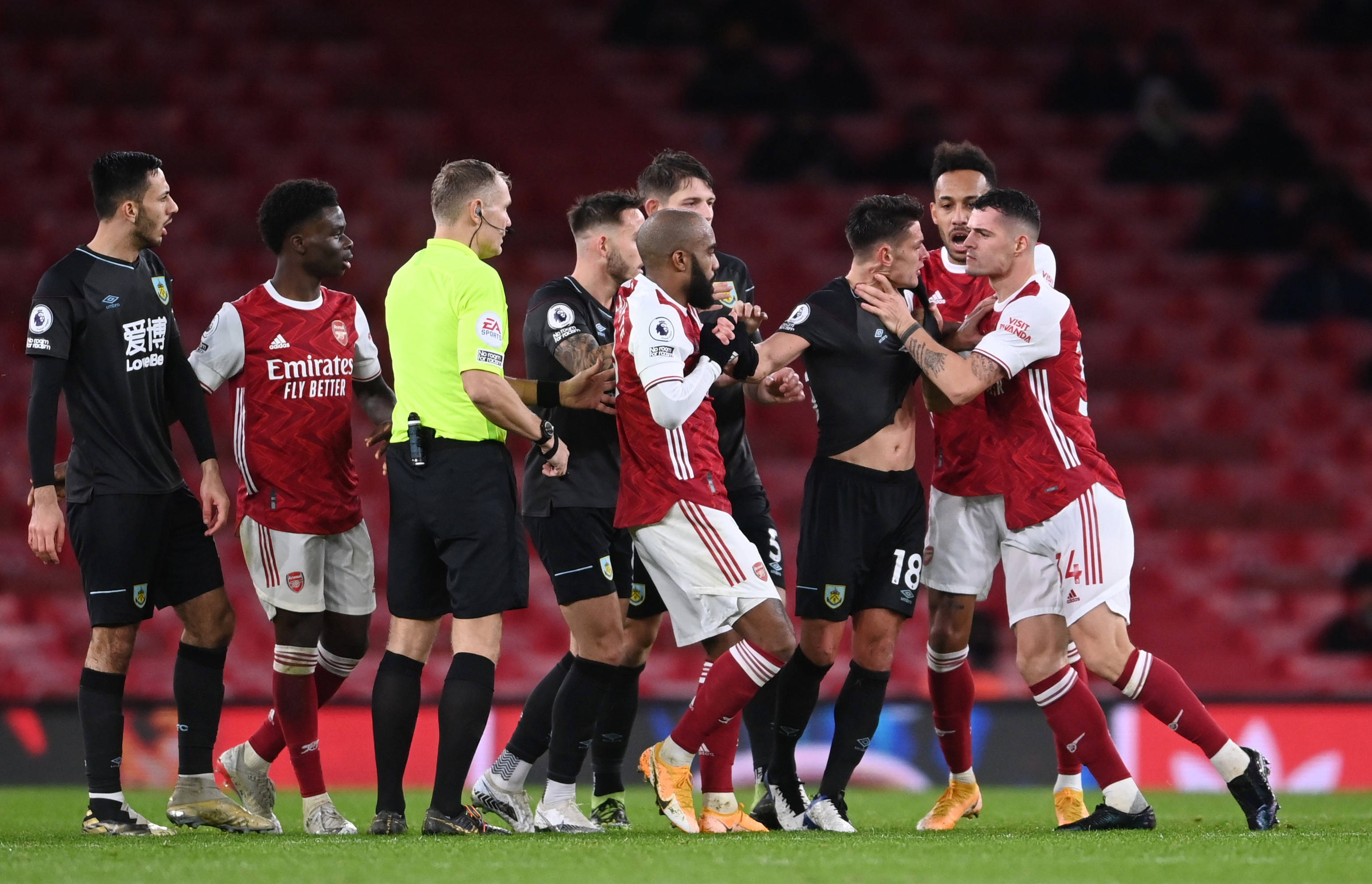 困境击倒 困境击倒